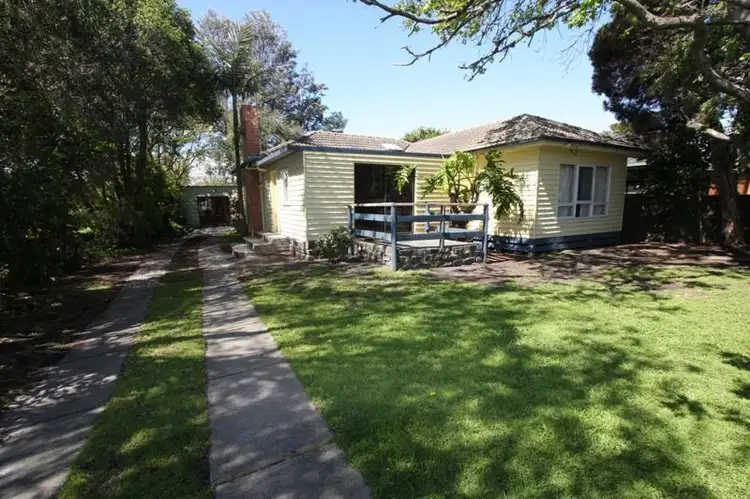 Second view of Homely house listing, 21 Randall Avenue, Edithvale VIC 3196