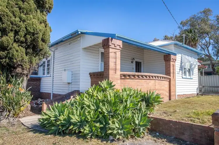 Main view of Homely house listing, 802 Main Road, Edgeworth NSW 2285