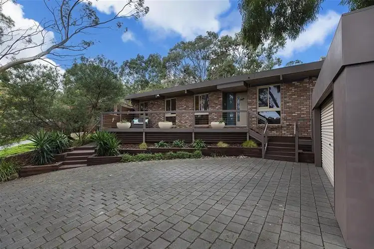 28 Oakdene Crescent, Coromandel Valley SA 5051