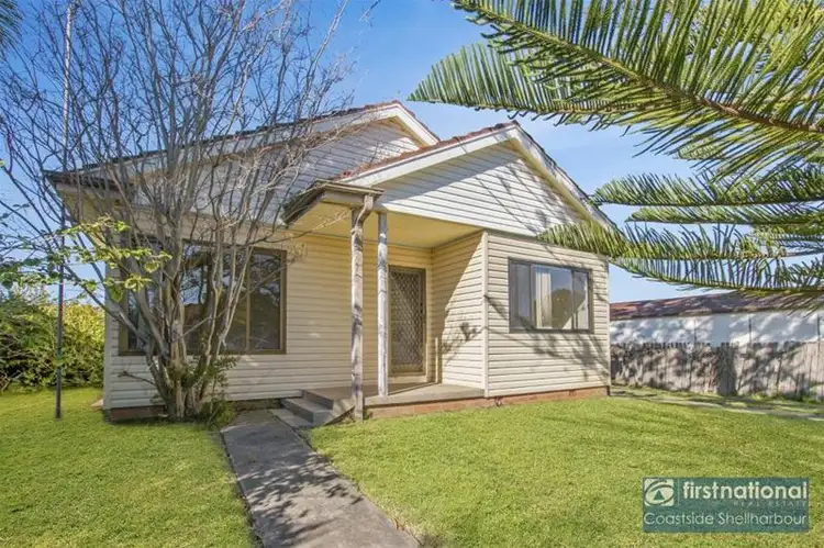 9 Bellevue Avenue, Warilla NSW 2528
