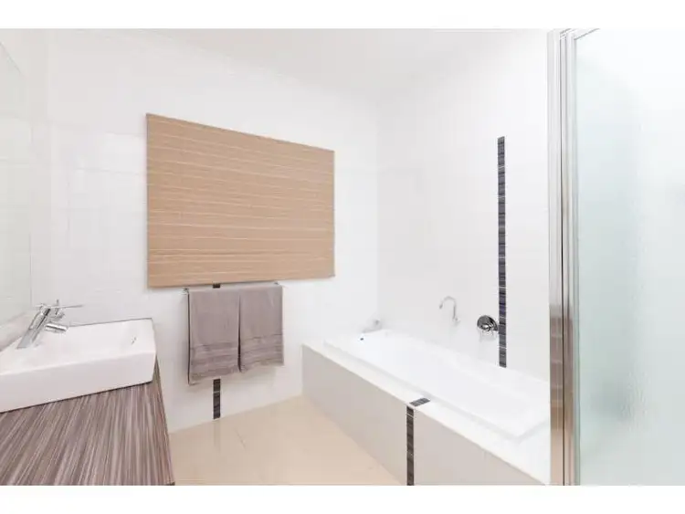 Seventh view of Homely house listing, 5 Brent Court, Mildura VIC 3500