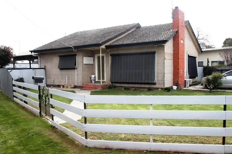 Second view of Homely house listing, 15 Glenavon Avenue, Cobram VIC 3644