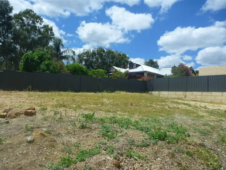 1/18 Scott Street, Greenmount WA 6056