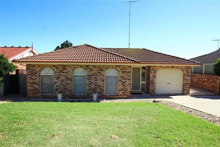 12 Channell Place, Mount Annan NSW 2567
