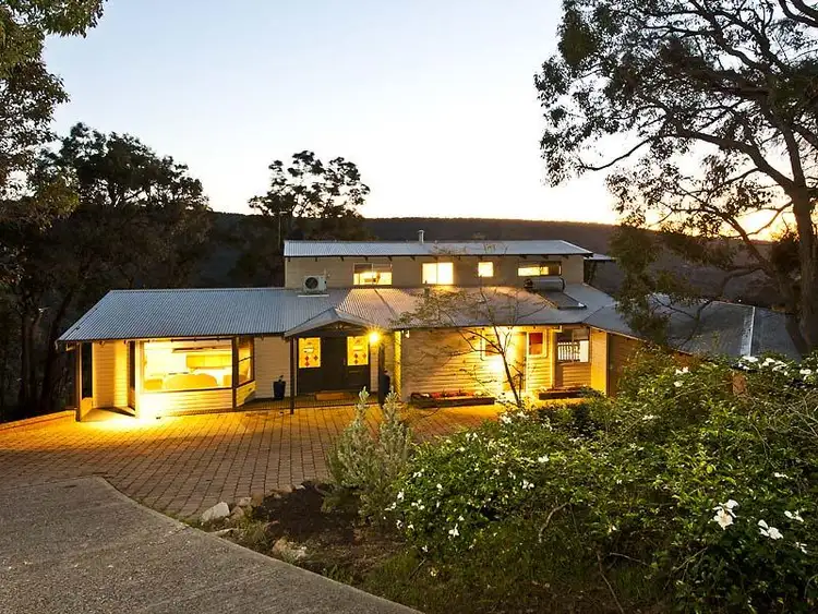 45 Mackie  Road, Roleystone WA 6111