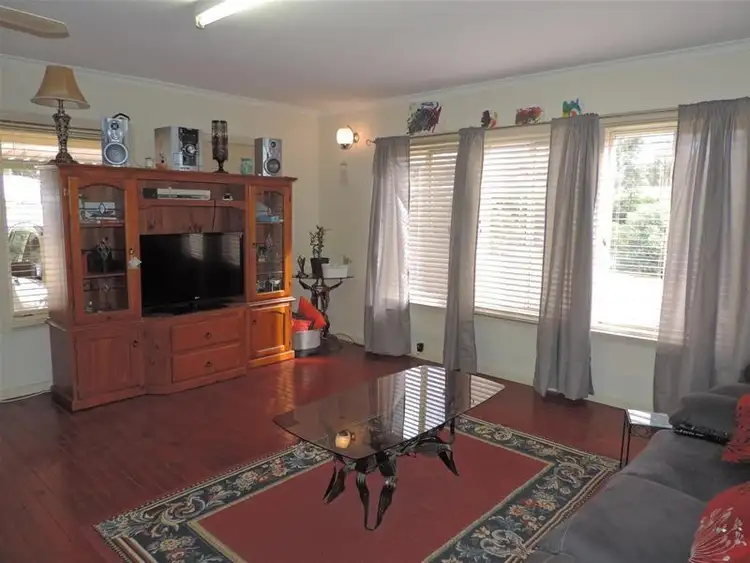 Fifth view of Homely house listing, 19 Tooma Drive, Murray Bridge SA 5253