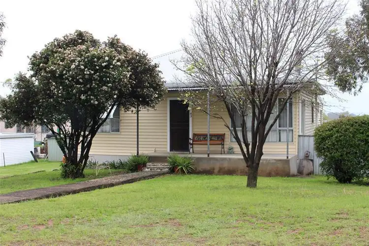 43 Whittingham Street, Inverell NSW 2360
