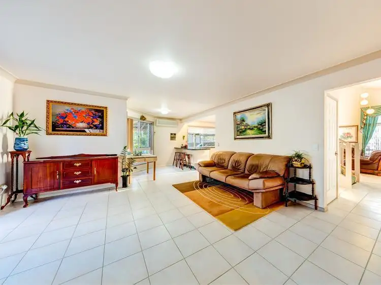 Fourth view of Homely house listing, 2 Jasmine Court, Calamvale QLD 4116