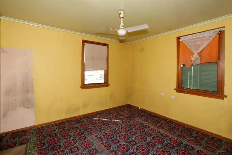 Fifth view of Homely house listing, 1 Malta Crescent, Wagga Wagga NSW 2650
