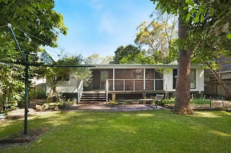 26 Young Street, Wooloweyah NSW 2464