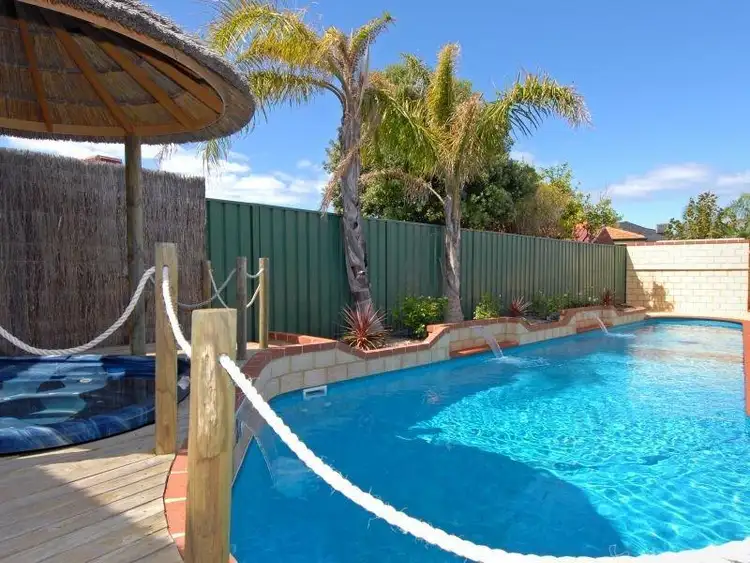 6 Sao Vincente Parkway, Secret Harbour WA 6173