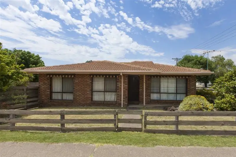 Main view of Homely townhouse listing, 36 Queen Street, Ararat VIC 3377