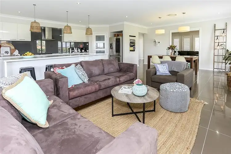 Third view of Homely house listing, 3 Hilltop Crescent, Bolwarra Heights NSW 2320