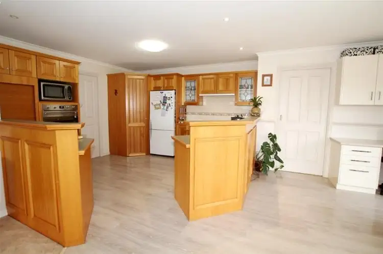 Third view of Homely house listing, 5 Glenbane Court, Warrnambool VIC 3280