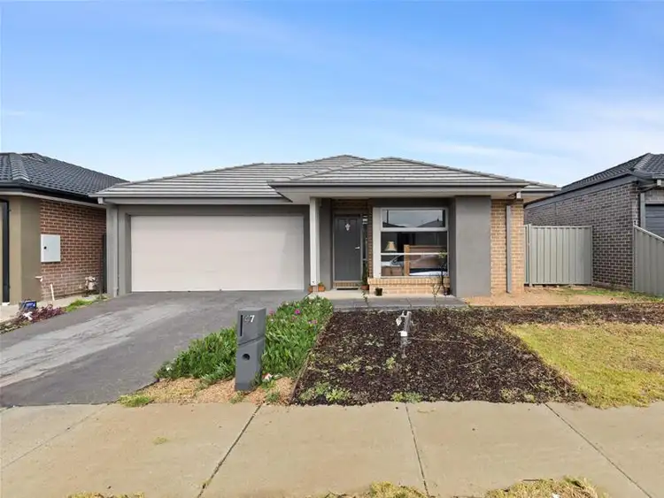 47 Recreation Street, Roxburgh Park VIC 3064