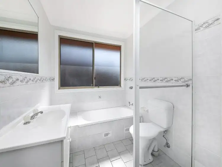 Fifth view of Homely townhouse listing, 4/25 Hillcrest Road, Quakers Hill NSW 2763