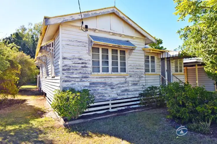12 Kroombit Street, Biloela QLD 4715
