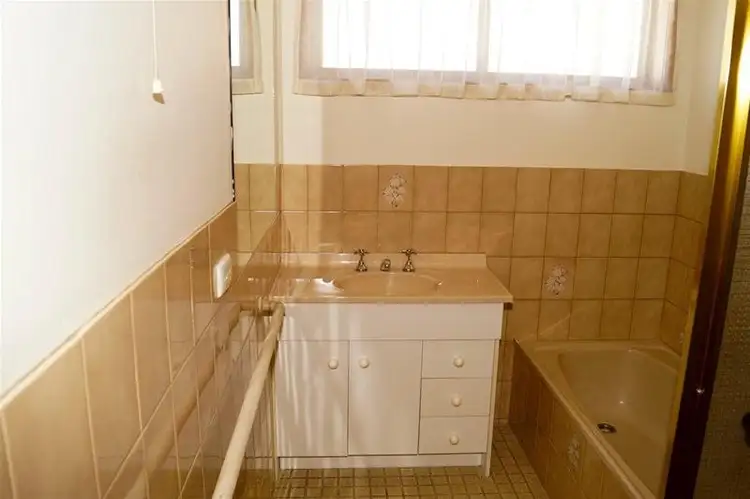 Sixth view of Homely apartment listing, 3/28 Gray Street, Numurkah VIC 3636