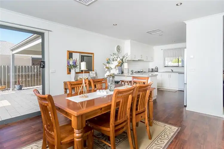 Sixth view of Homely apartment listing, 2 Anthony Street, Mildura VIC 3500