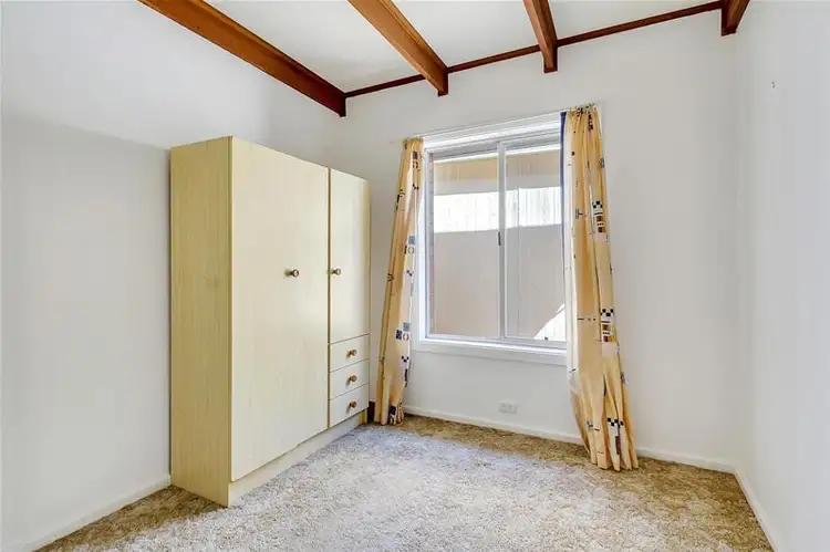 Sixth view of Homely house listing, 4 Pamela Avenue, Campbelltown SA 5074