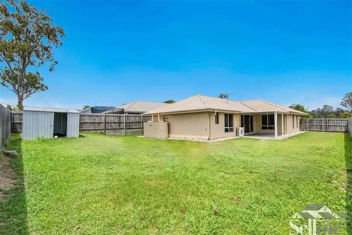 14 Lachlan Lane, Hillcrest QLD 4118