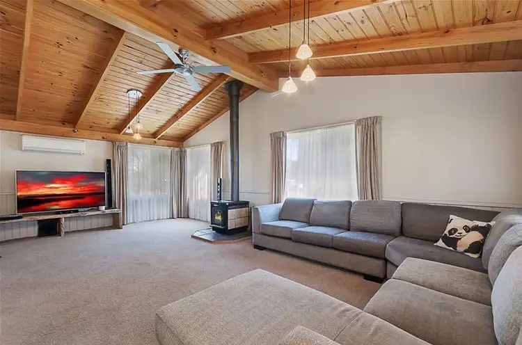 Fifth view of Homely house listing, 8 Duffy Street, Winslow VIC 3281