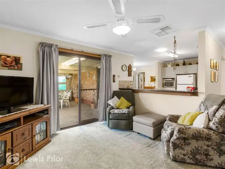 Sixth view of Homely house listing, 2 Alfonso Drive, Hallett Cove SA 5158