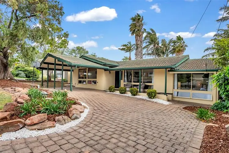 14 Glenburnie Street, Happy Valley SA 5159