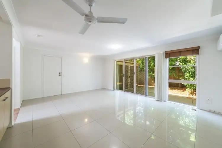 1/103 Pohlman Street, Southport QLD 4215