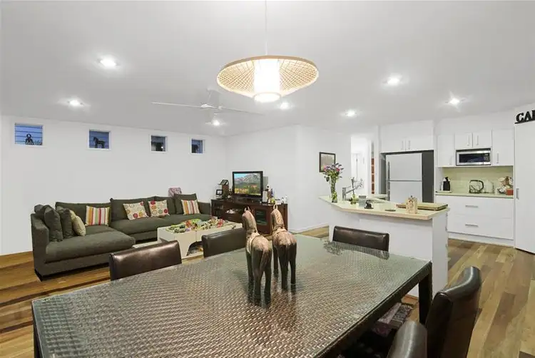 Sixth view of Homely house listing, 10 Twenty Third Avenue, Palm Beach QLD 4221