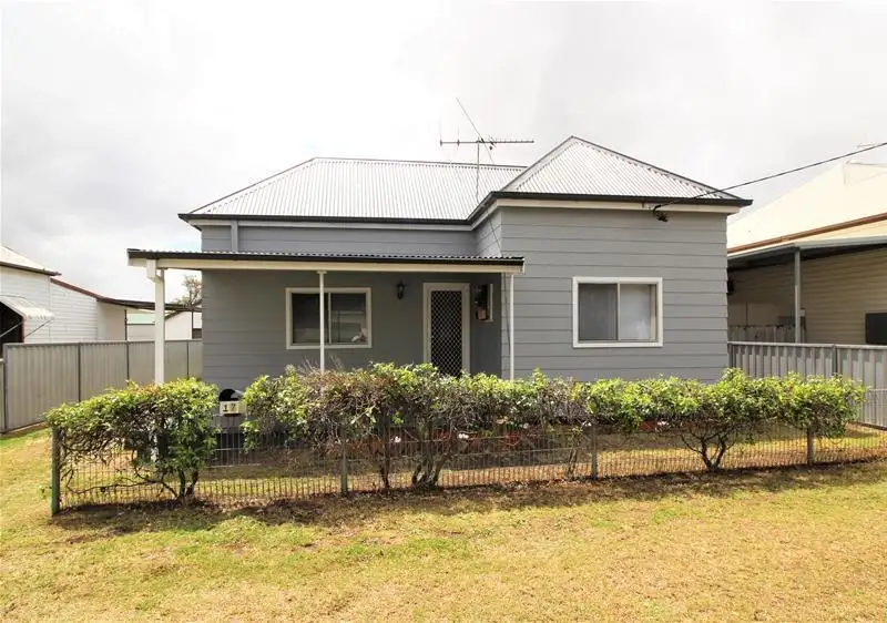 Main view of Homely house listing, 17 Second Street, Weston NSW 2326