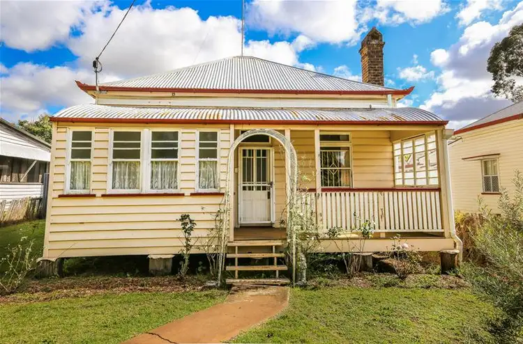 33 Gowrie Street, Toowoomba QLD 4350