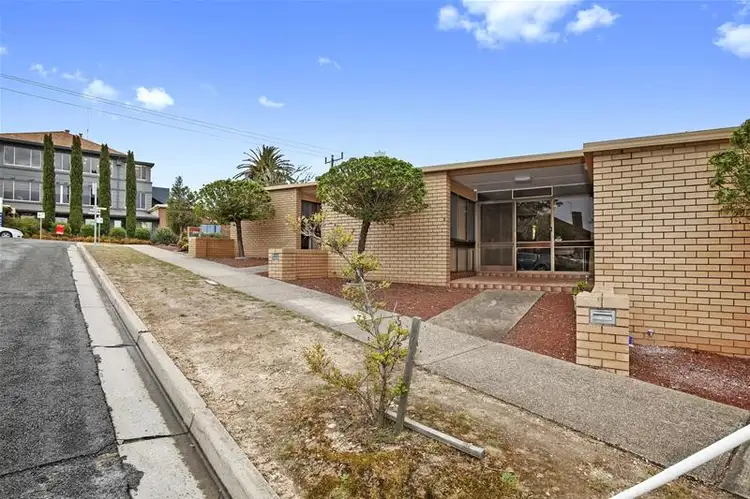 2/92 Vincent Street, Ararat VIC 3377
