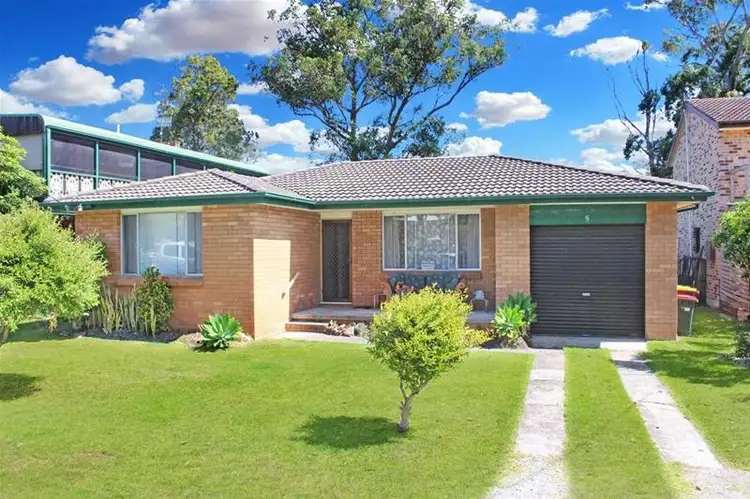 5 Karthena Crescent, Hawks Nest NSW 2324