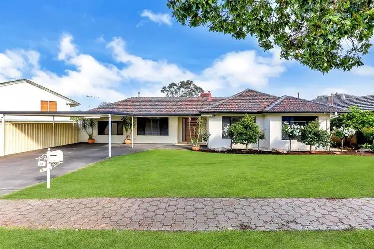 42 Topaz Crescent, Salisbury East SA 5109