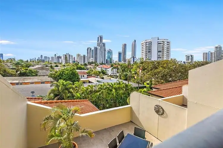 25/3 Sunset Boulevard, Surfers Paradise QLD 4217