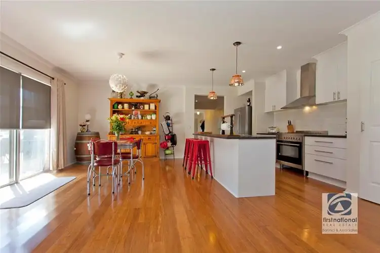 Sixth view of Homely house listing, 5 Ploughlands Court, Tarrawingee VIC 3678
