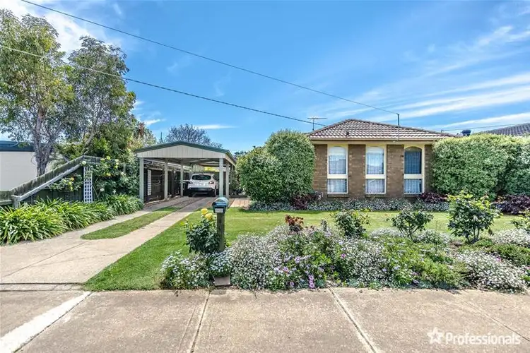 48 Grace Street, Melton South VIC 3338