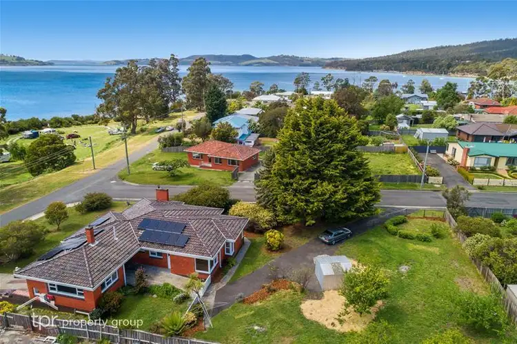 17 Pearsall Street, Snug TAS 7054