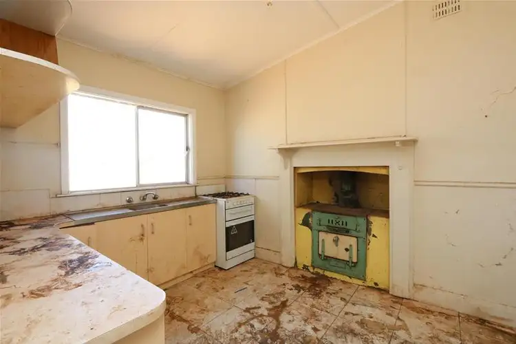 Seventh view of Homely house listing, 85 Wolfram Street, Broken Hill NSW 2880