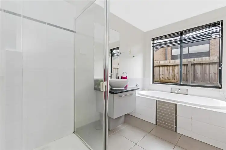 Seventh view of Homely house listing, 25 Thomas Place, Warrnambool VIC 3280