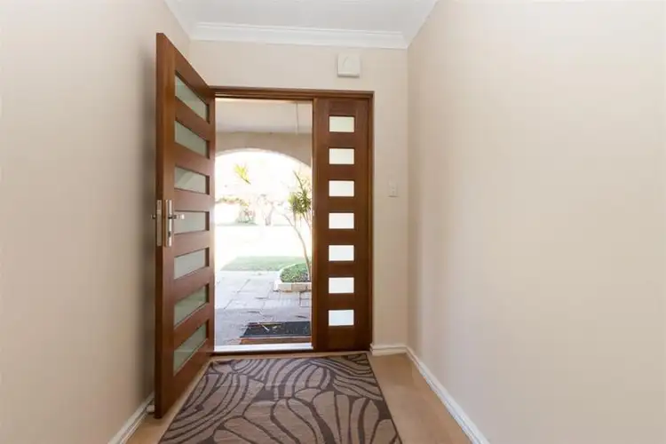 Second view of Homely house listing, 4 Seagate Street, Safety Bay WA 6169