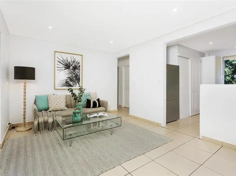 Main view of Homely apartment listing, 2/27 Westminster Avenue, Dee Why NSW 2099