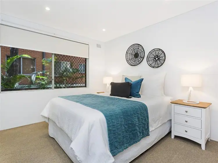 Fourth view of Homely apartment listing, 2/27 Westminster Avenue, Dee Why NSW 2099