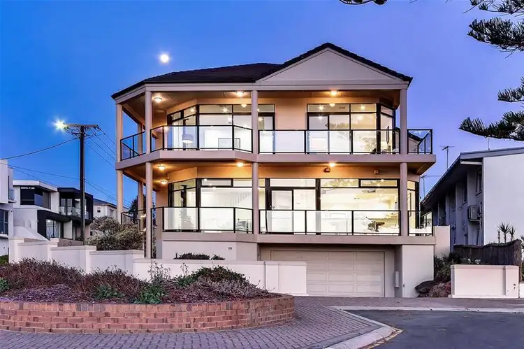 118 Esplanade, Brighton SA 5048