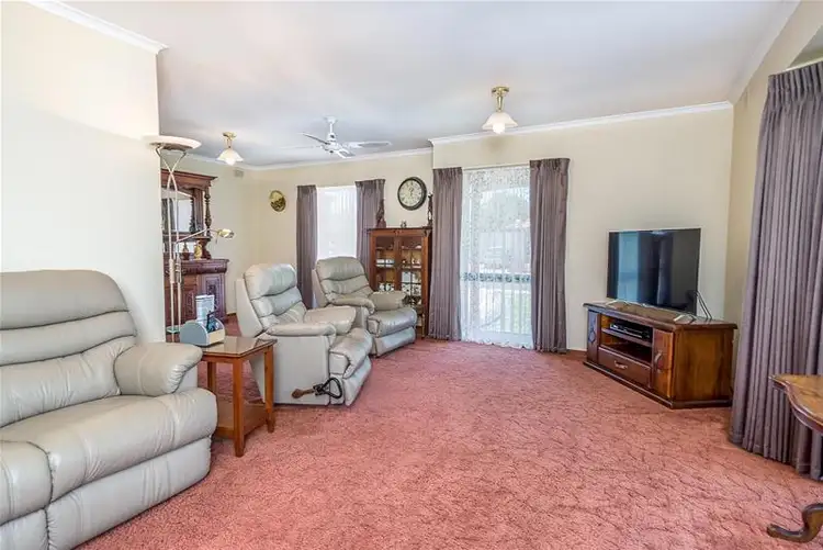 Sixth view of Homely house listing, 1 Willandra Court, Mildura VIC 3500