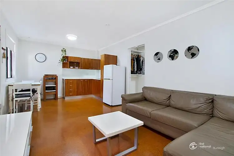 2/2315 Gold Coast Highway, Mermaid Beach QLD 4218