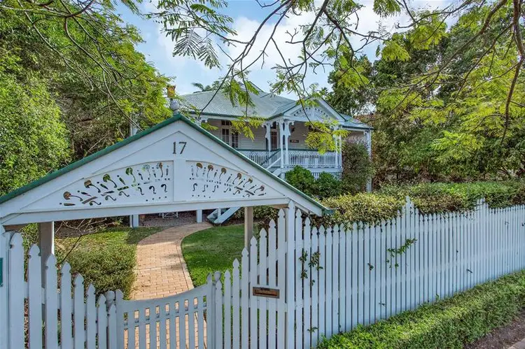 17 Winifred Street, Clayfield QLD 4011