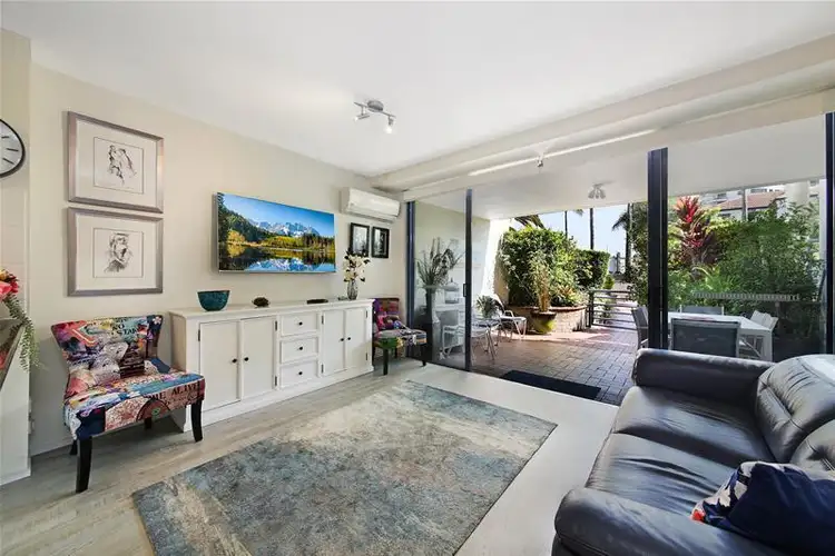 Third view of Homely apartment listing, 5/32 Cronin Avenue, Main Beach QLD 4217