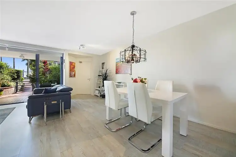 Fourth view of Homely apartment listing, 5/32 Cronin Avenue, Main Beach QLD 4217